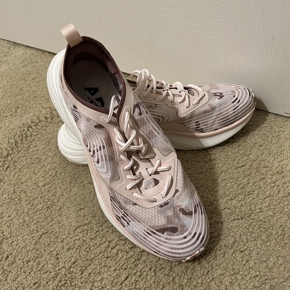 APL streamlines - Picture 4 of 6